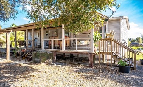 A home in CLEWISTON