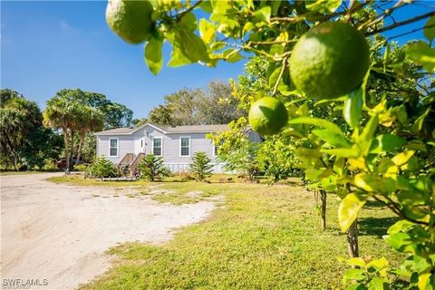 A home in CLEWISTON