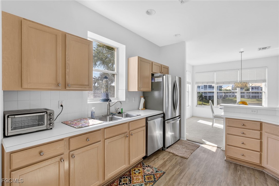 9171 Bayberry Bend 201