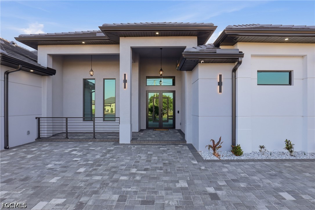 120 SW 9th Avenue
