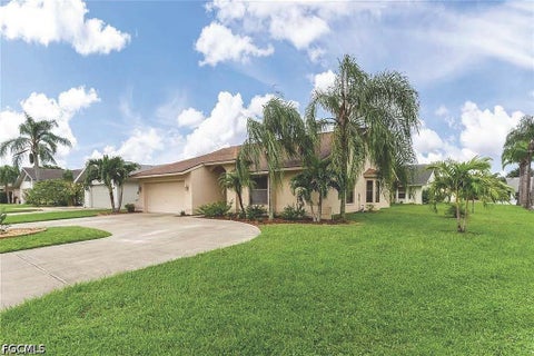 Tiny photo for 13260 Greywood Circle, Fort Myers, FL 33966 (MLS # 2026038578)