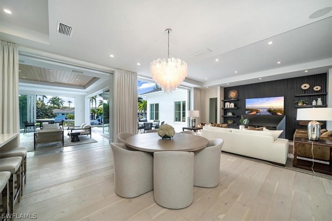 1645 Bonita Court