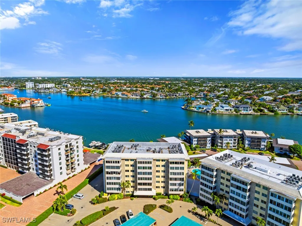 Naples, Florida 34103, United States, 2 Bedrooms Bedrooms, ,2 BathroomsBathrooms,Residential,Active,244789