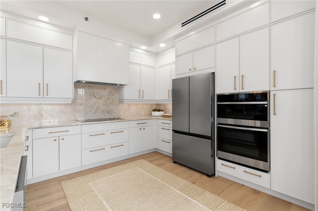 1131 Swallow Avenue PH-1