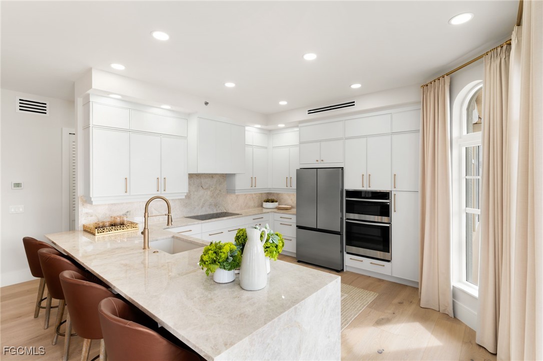 1131 Swallow Avenue PH-1