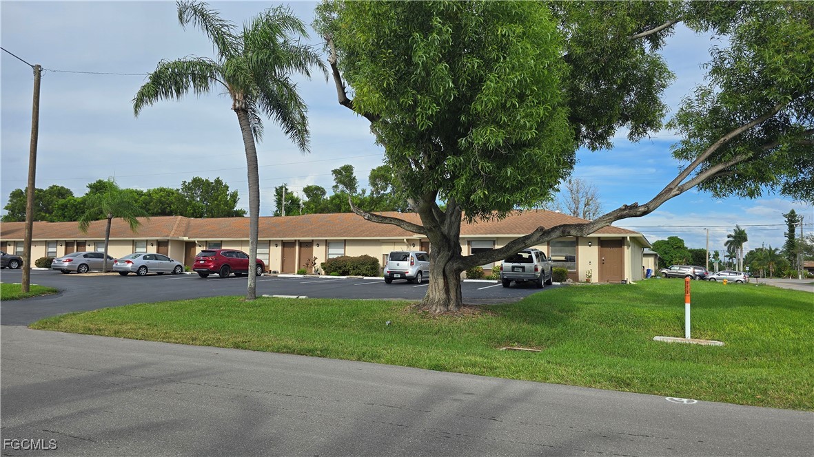 3417 SW Santa Barbara Place 114
