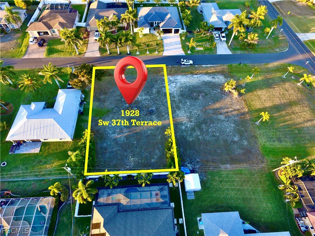 1928 SW 37th Terrace