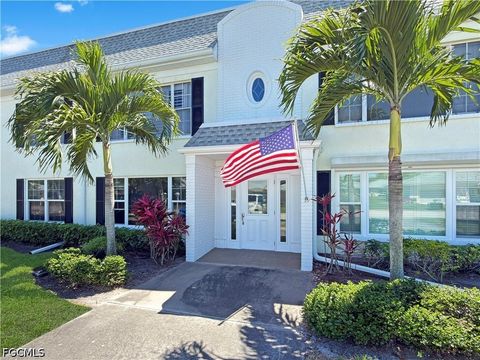 1326 S Brandywine Circle 4 Fort Myers FL 33919