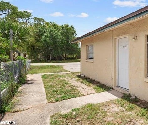 5551 5TH AVE, FORT MYERS, FL 33907 - Image b4e7e80b3393b1ddd015fc568b930d6b/642670401