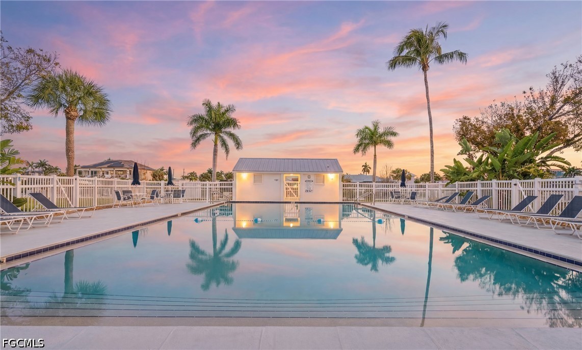 18034 San Carlos Boulevard 103