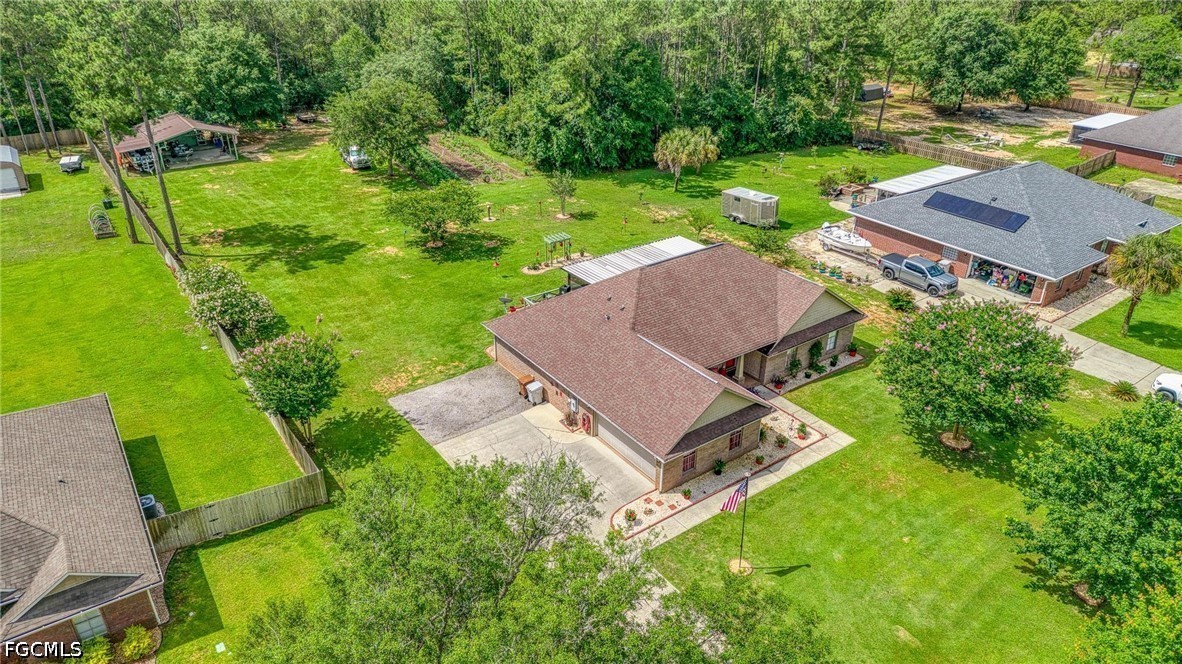 9915 Nichols Lake Road