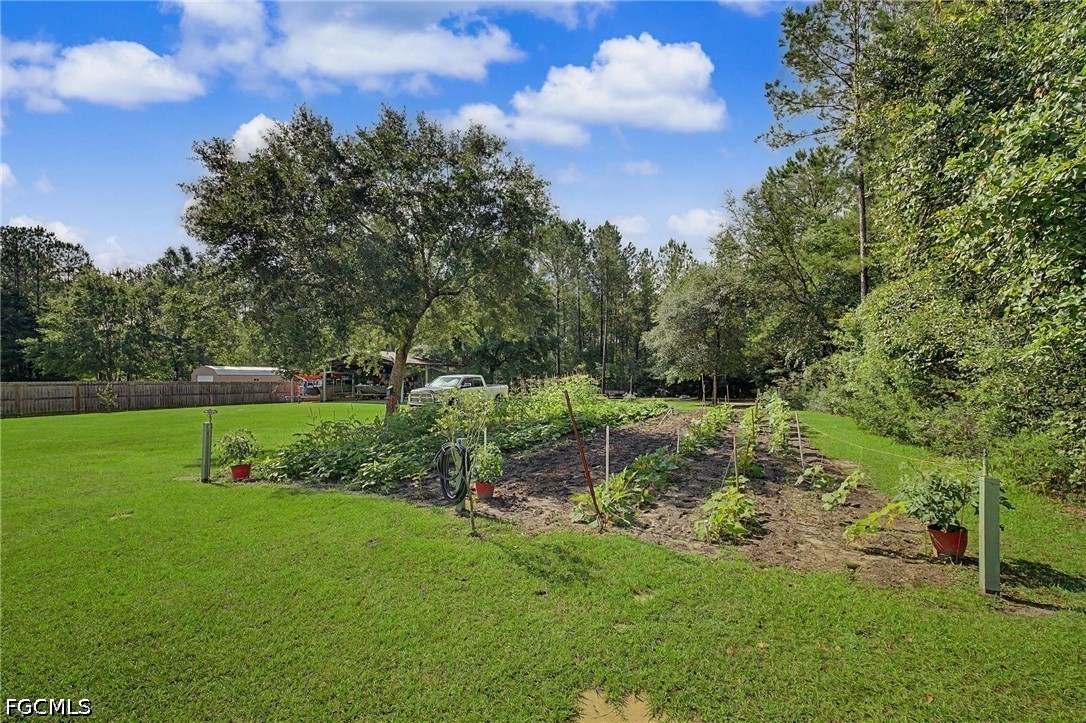 9915 Nichols Lake Road