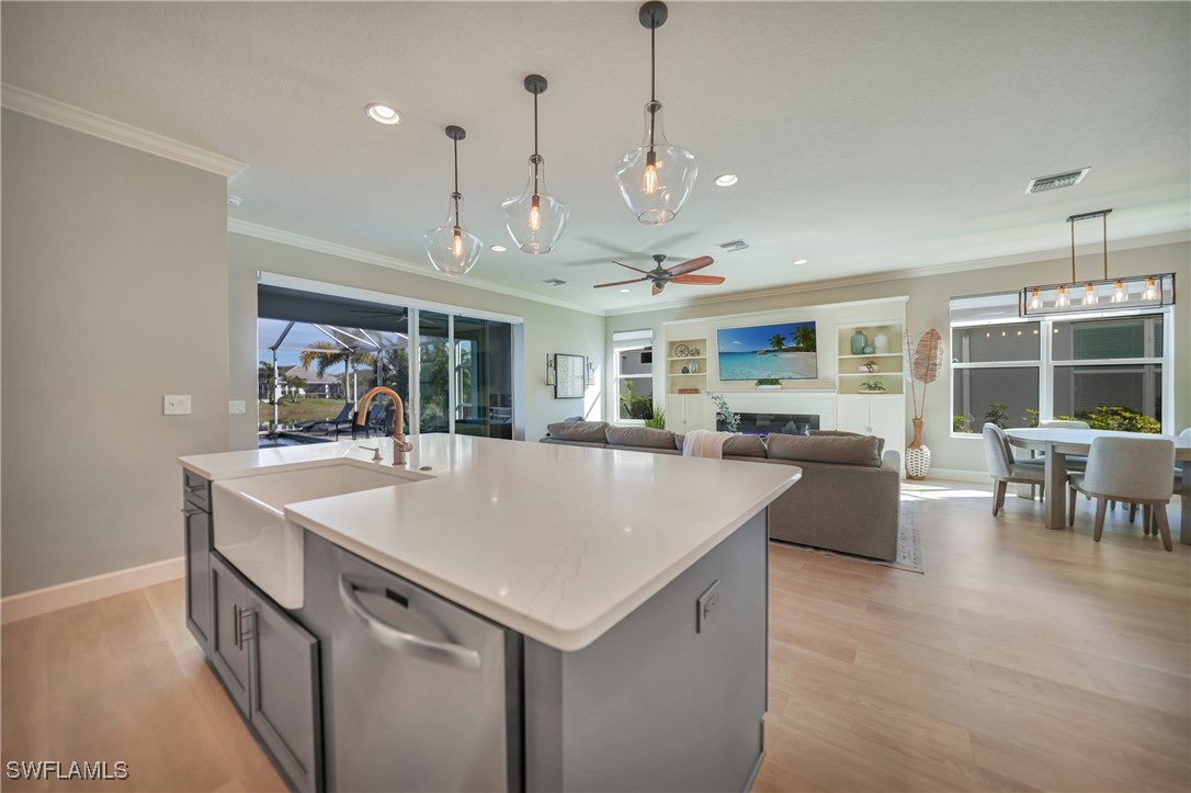 2737 Lambay Court