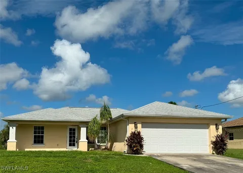 708 Frontenac Avenue S, Lehigh Acres, FL 33974 - MLS#: 224080978