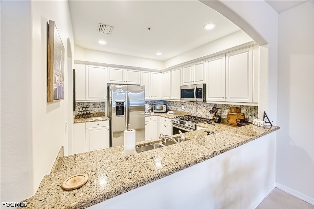 3111 Cottonwood Bend 1704