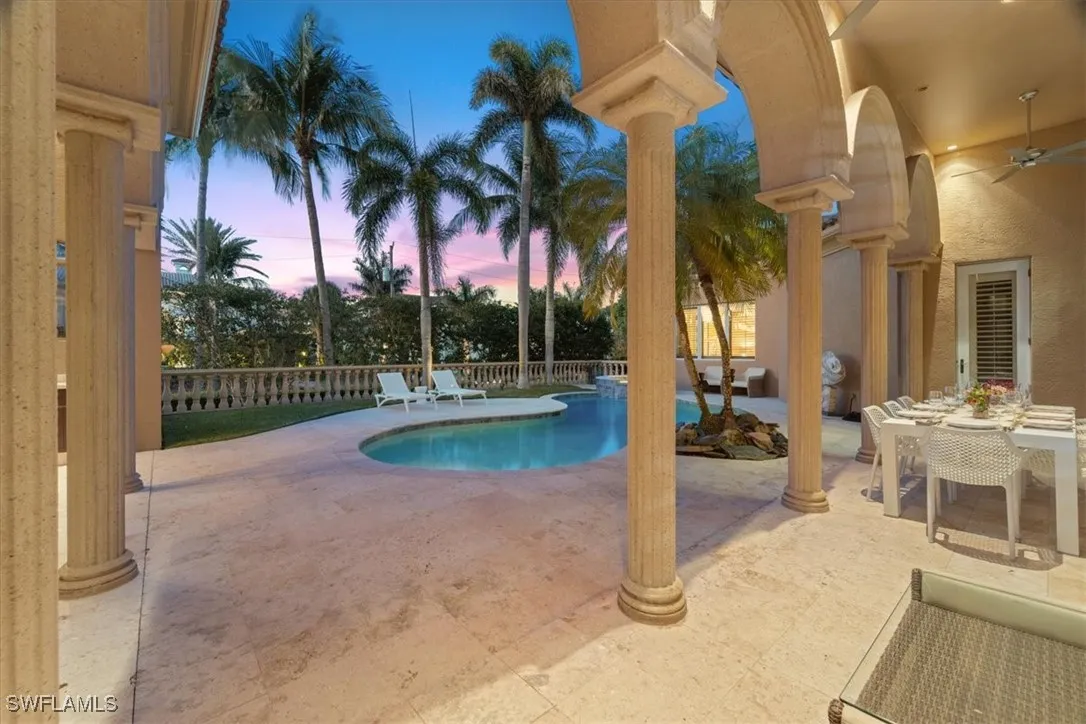 Naples, Florida 34102, United States, 3 Bedrooms Bedrooms, ,5 BathroomsBathrooms,Residential,Active,131520