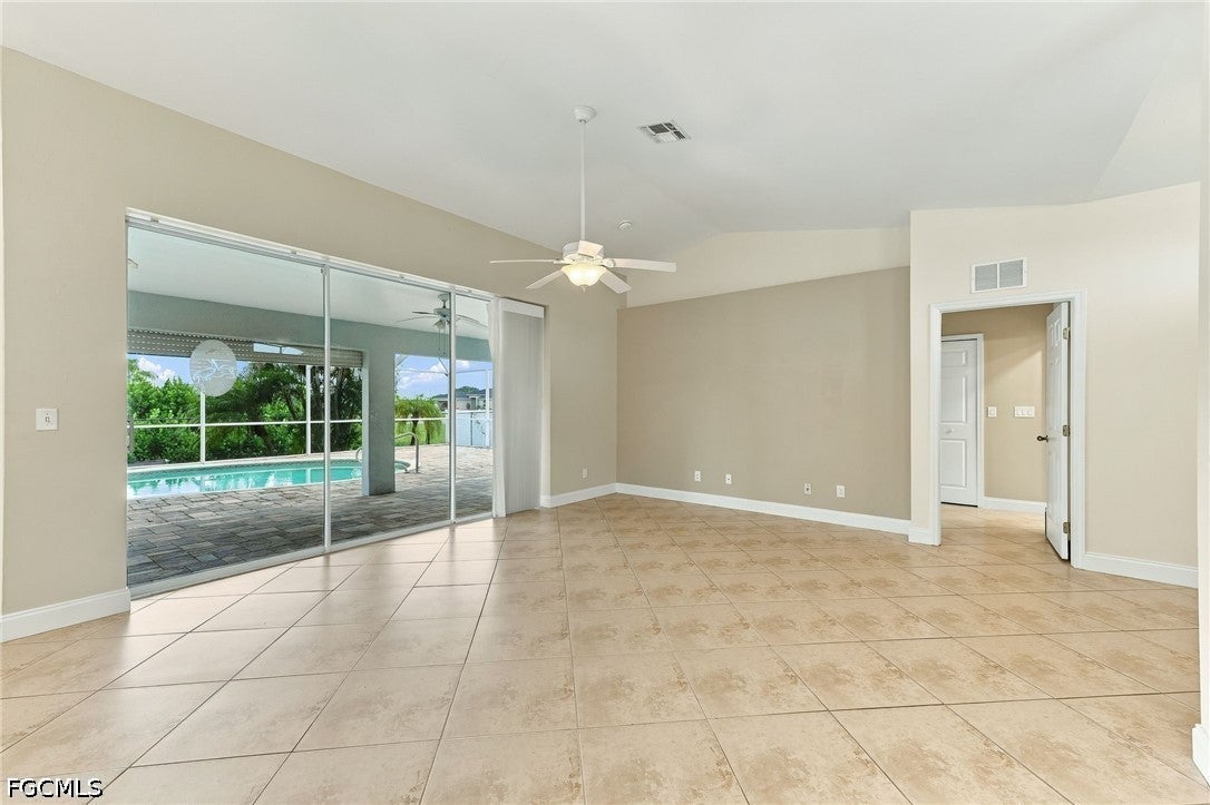 919 NW 6th Place