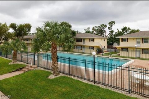 3325 Airport Road N L2 Naples FL 34105