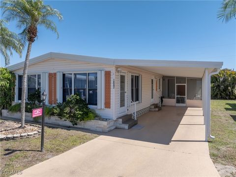 16042 Citron Way North Fort Myers FL 33903