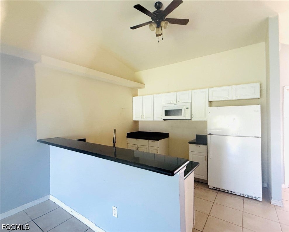 207/209 SE Van Loon Terrace