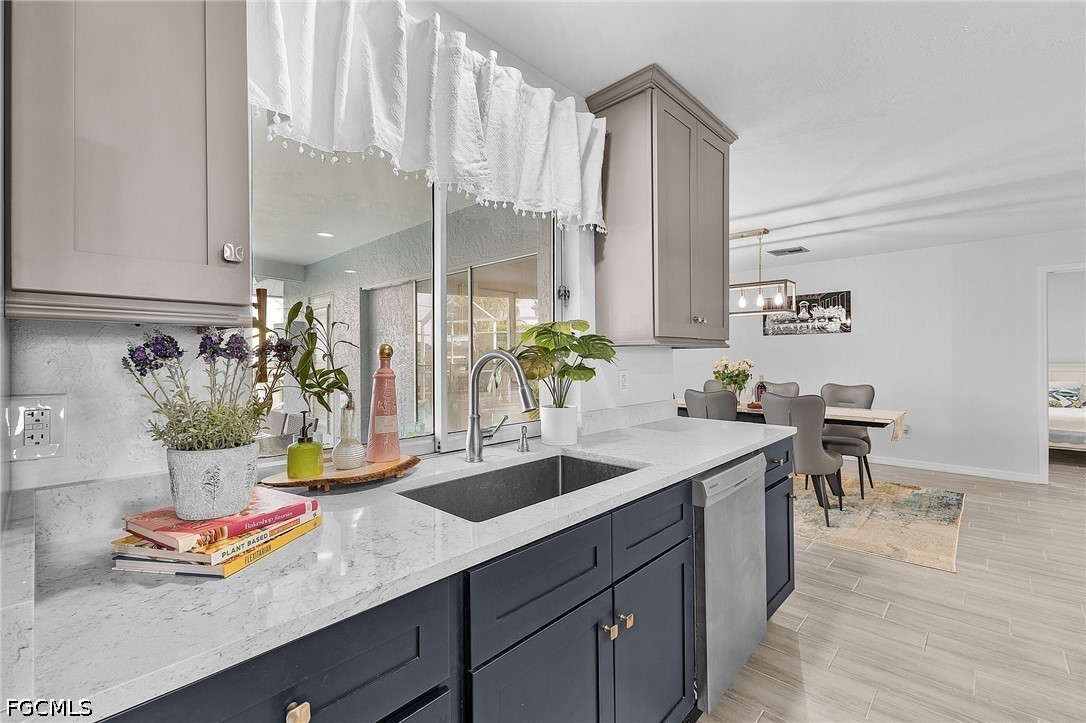 527 SW 57th Street