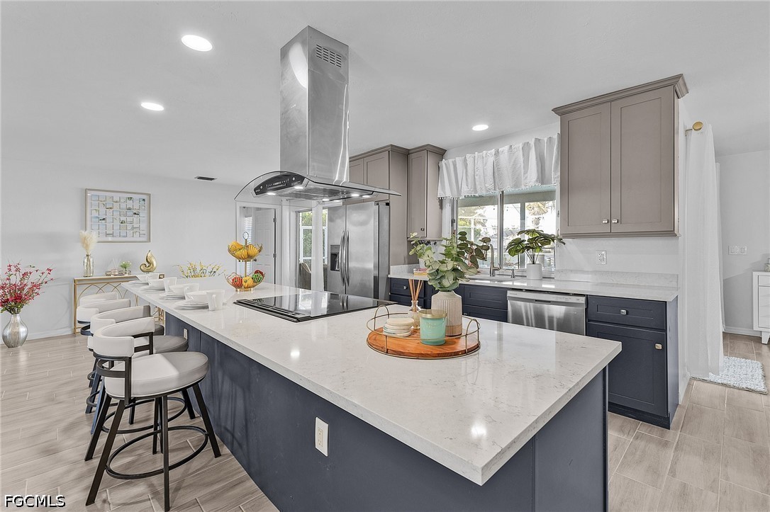 527 SW 57th Street