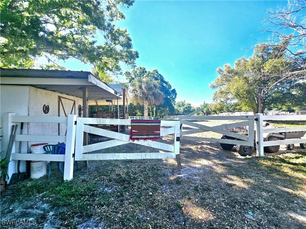 listing image 42