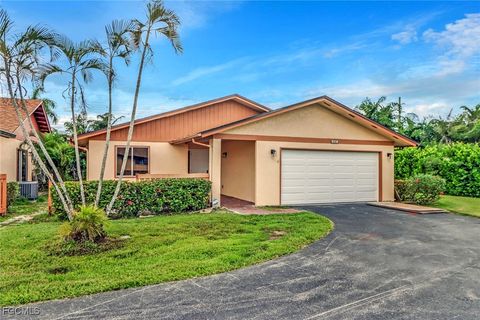 6462 Royal Woods Drive Fort Myers FL 33908