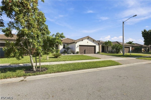 5073 ARANCIA LN, AVE MARIA, FL 34142 - Image b7905b206a23a20eb4ecc74efd2bd9d0/3904757639