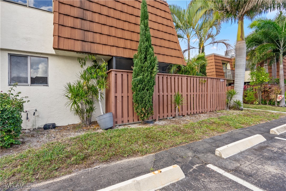 5260 Cedarbend Drive SW 4