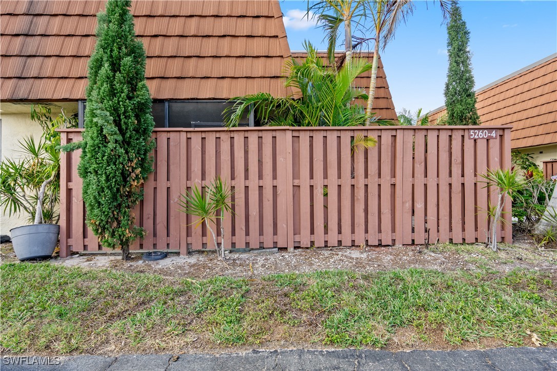 5260 Cedarbend Drive SW 4