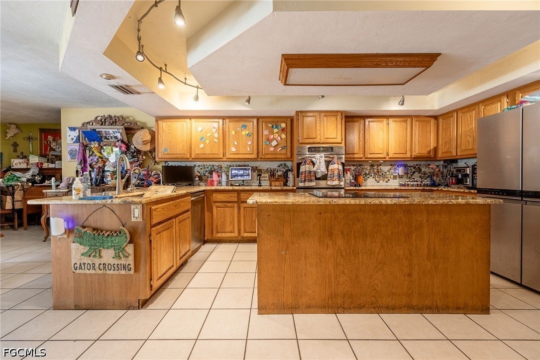 13746 Brynwood Lane