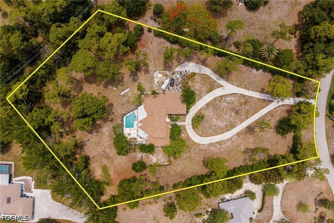 13746 Brynwood Lane