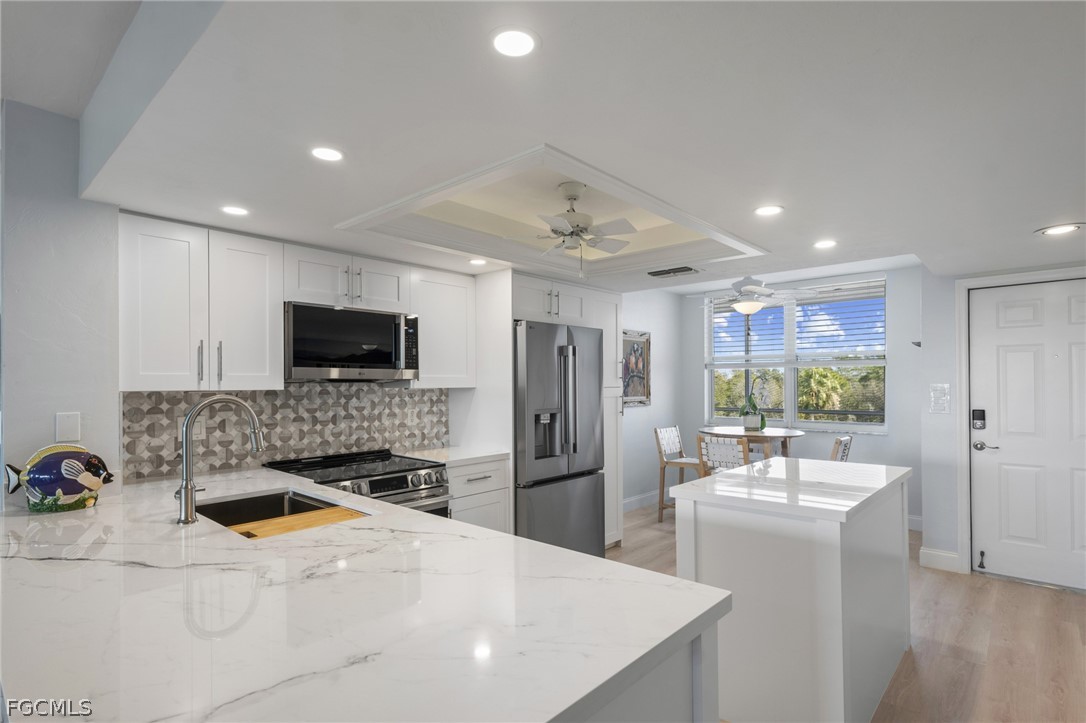 290 Naples Cove Drive 2604