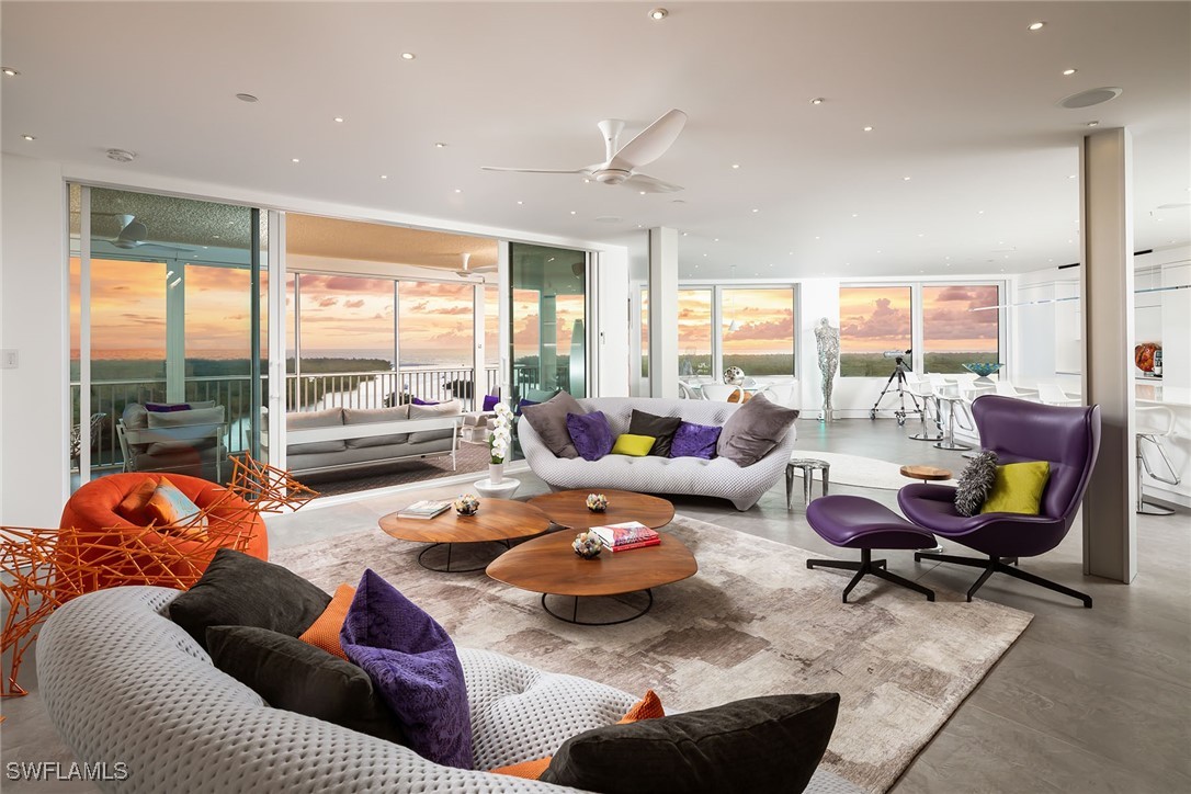 425 Dockside Drive 905