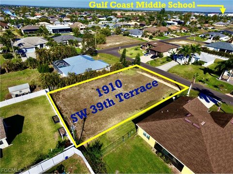 1910 SW 39th Terrace Cape Coral FL 33914