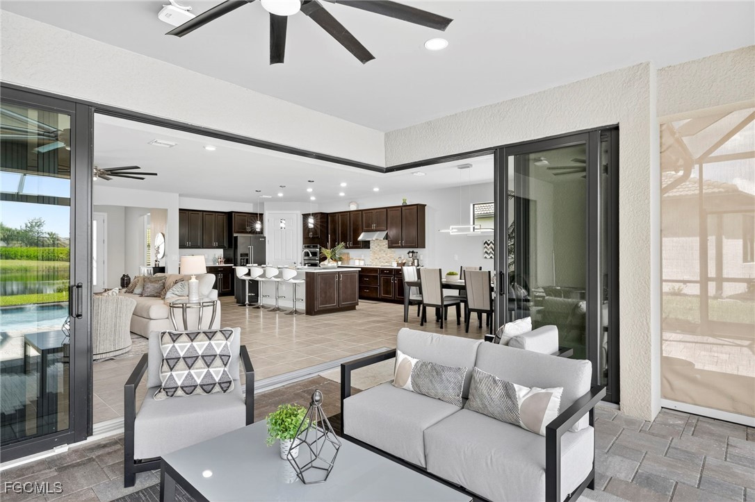 11283 Thurston Chase