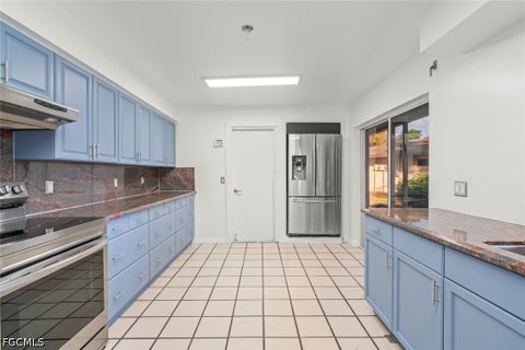 Tiny photo for 5840 CRABWOOD Court, Fort Myers, FL 33919 (MLS # 2026038815)