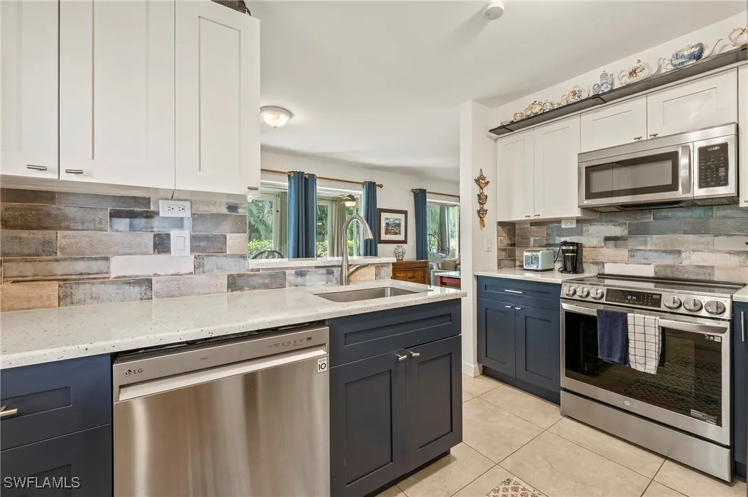 Naples, Florida 34112, United States, 2 Bedrooms Bedrooms, ,2 BathroomsBathrooms,Residential,Active,39428