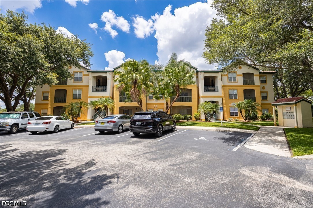 11480 Villa Grand 116