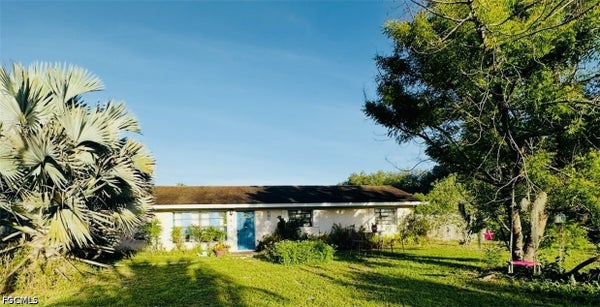 455 TRADER RD, FORT DENAUD, FL 33935 - Image b96bc2d29175dd45ec5fd351ea45860e/1183130409