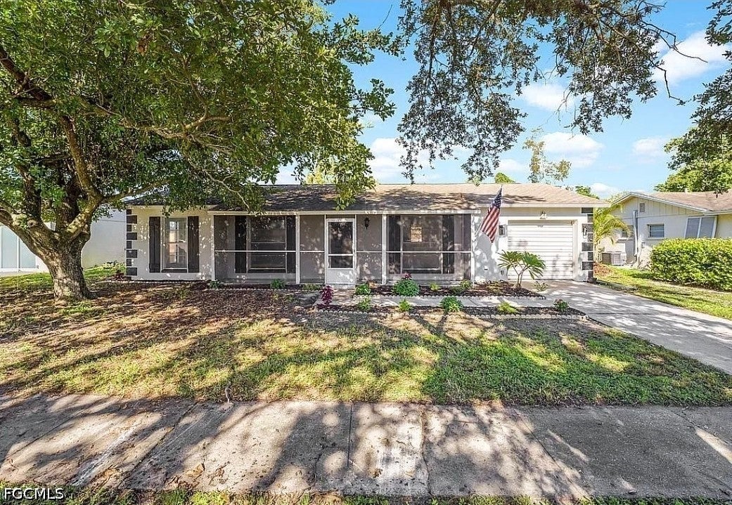977 Winsome Road