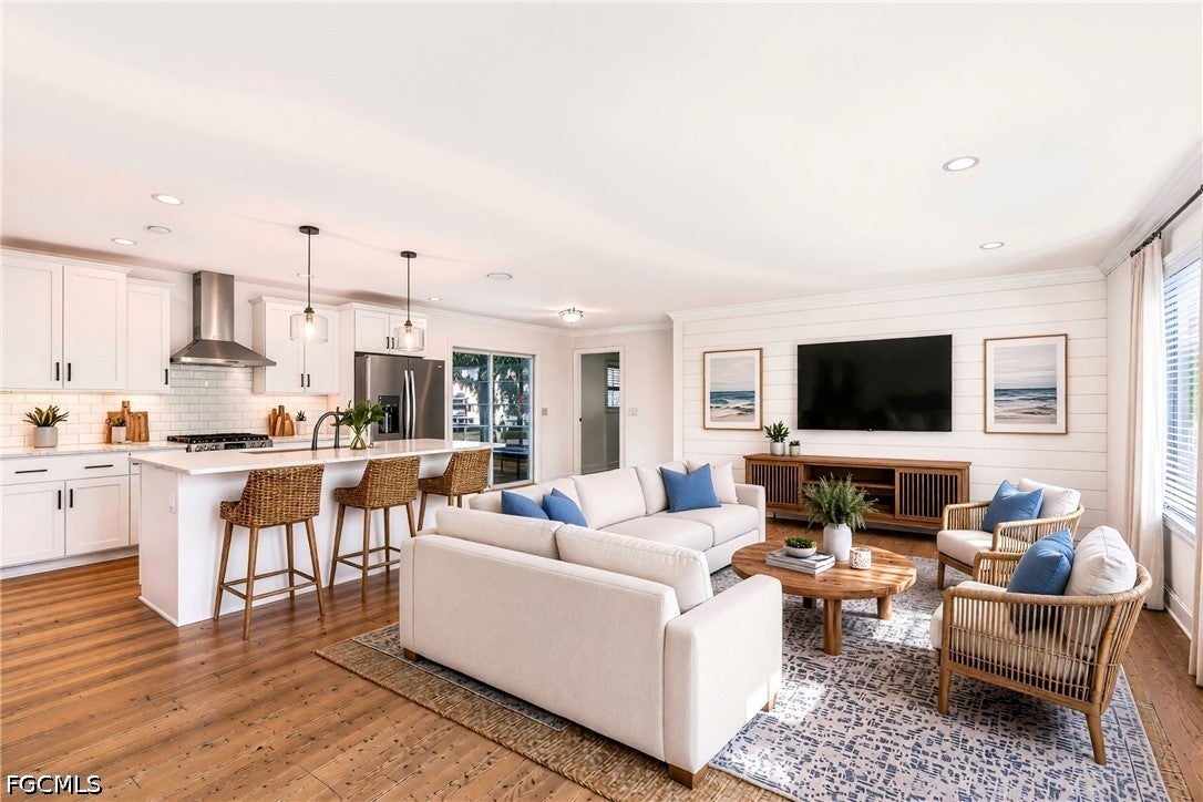 4917 Triton Court W