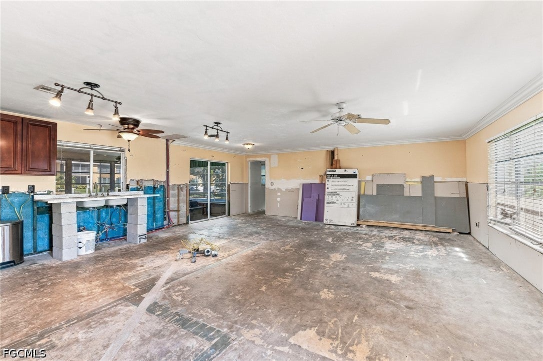 4917 Triton Court W