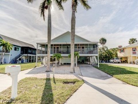 240 Nature View Court Fort Myers Beach FL 33931