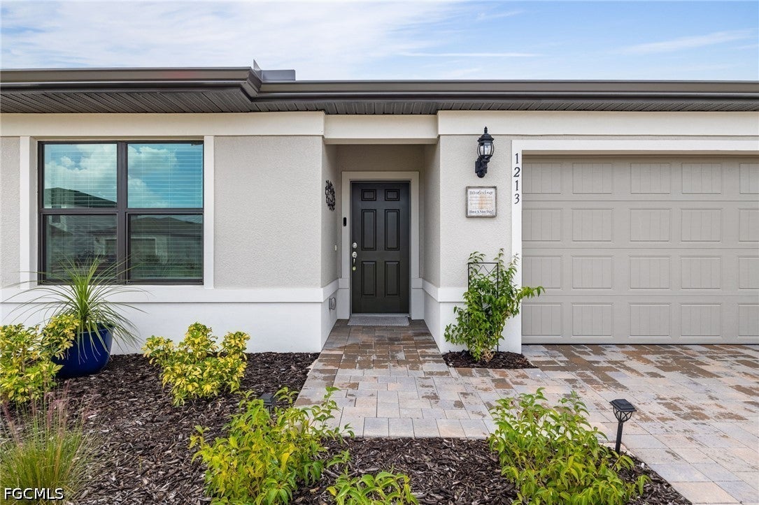 1213 Caloosa Cove Drive