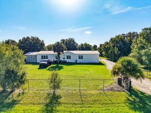 1320 Seminole Avenue Labelle FL 33935