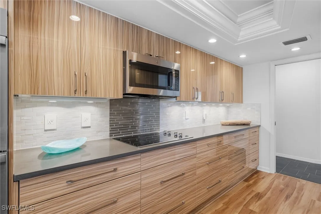 Naples, Florida, 34105, United States, 3 Bedrooms Bedrooms, ,2 BathroomsBathrooms,Residential,Active,1990279