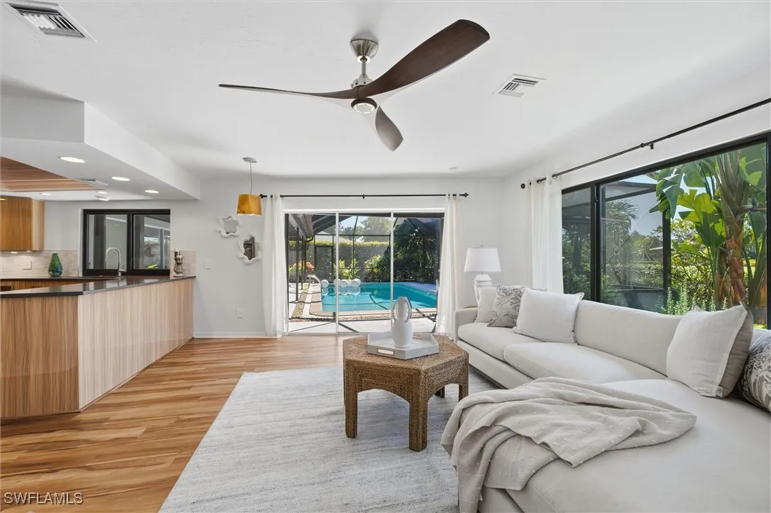 Naples, Florida 34105, United States, 3 Bedrooms Bedrooms, ,2 BathroomsBathrooms,Residential,Active,242893