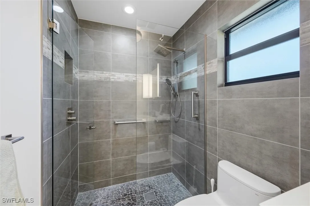 Naples, Florida 34105, United States, 3 Bedrooms Bedrooms, ,2 BathroomsBathrooms,Residential,Active,242893